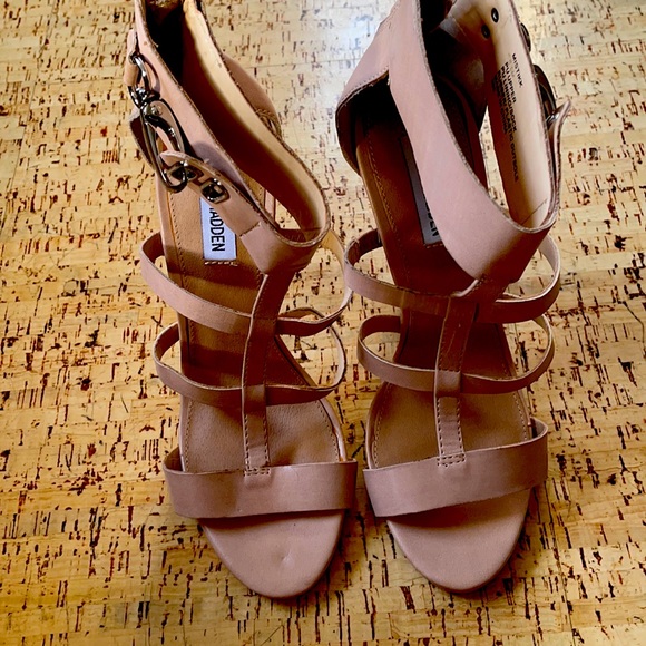 Steve Madden Shoes - Gorgeous Steve Madden heels